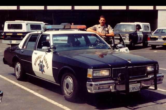 California:: State Trooper Plates