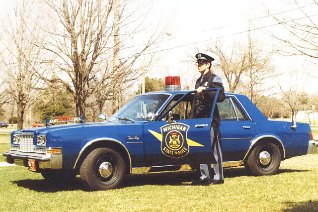 Michigan :: State Trooper Plates